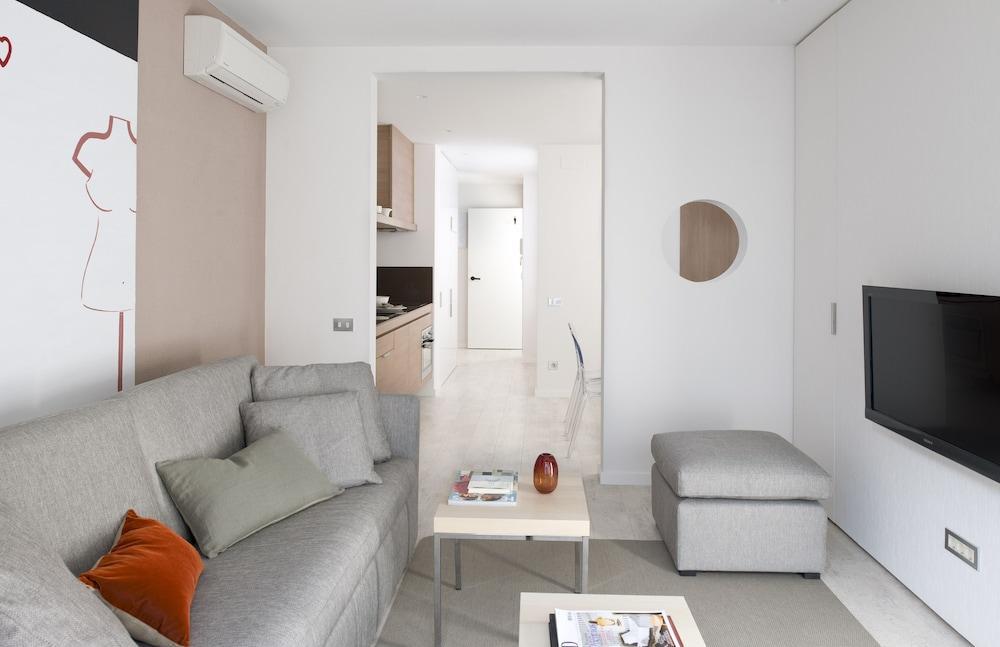 Eric Voekel Boutique Apartments - Bcn Suites Барселона Экстерьер фото