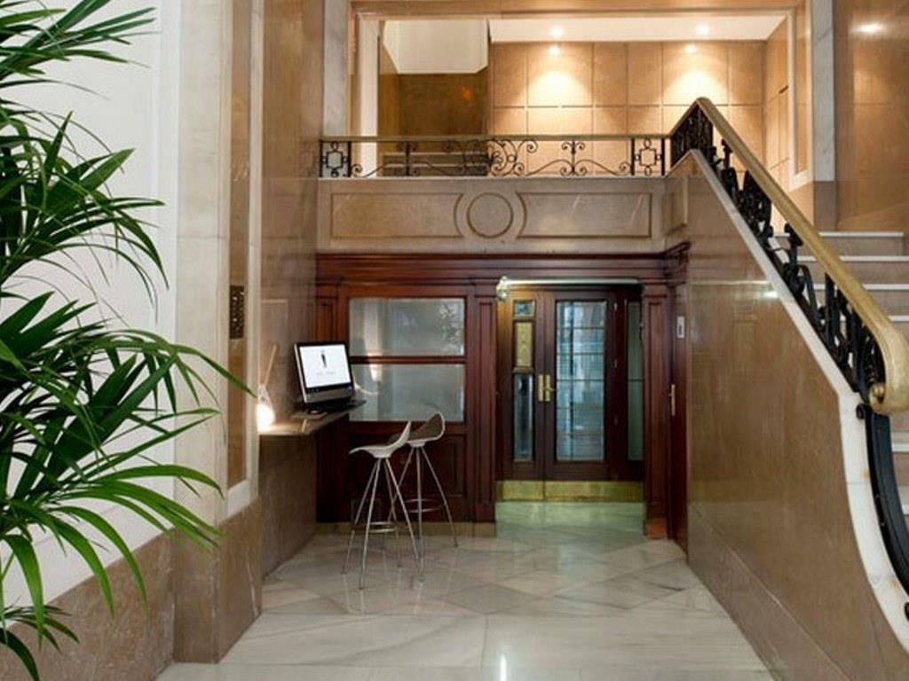 Eric Voekel Boutique Apartments - Bcn Suites Барселона Экстерьер фото