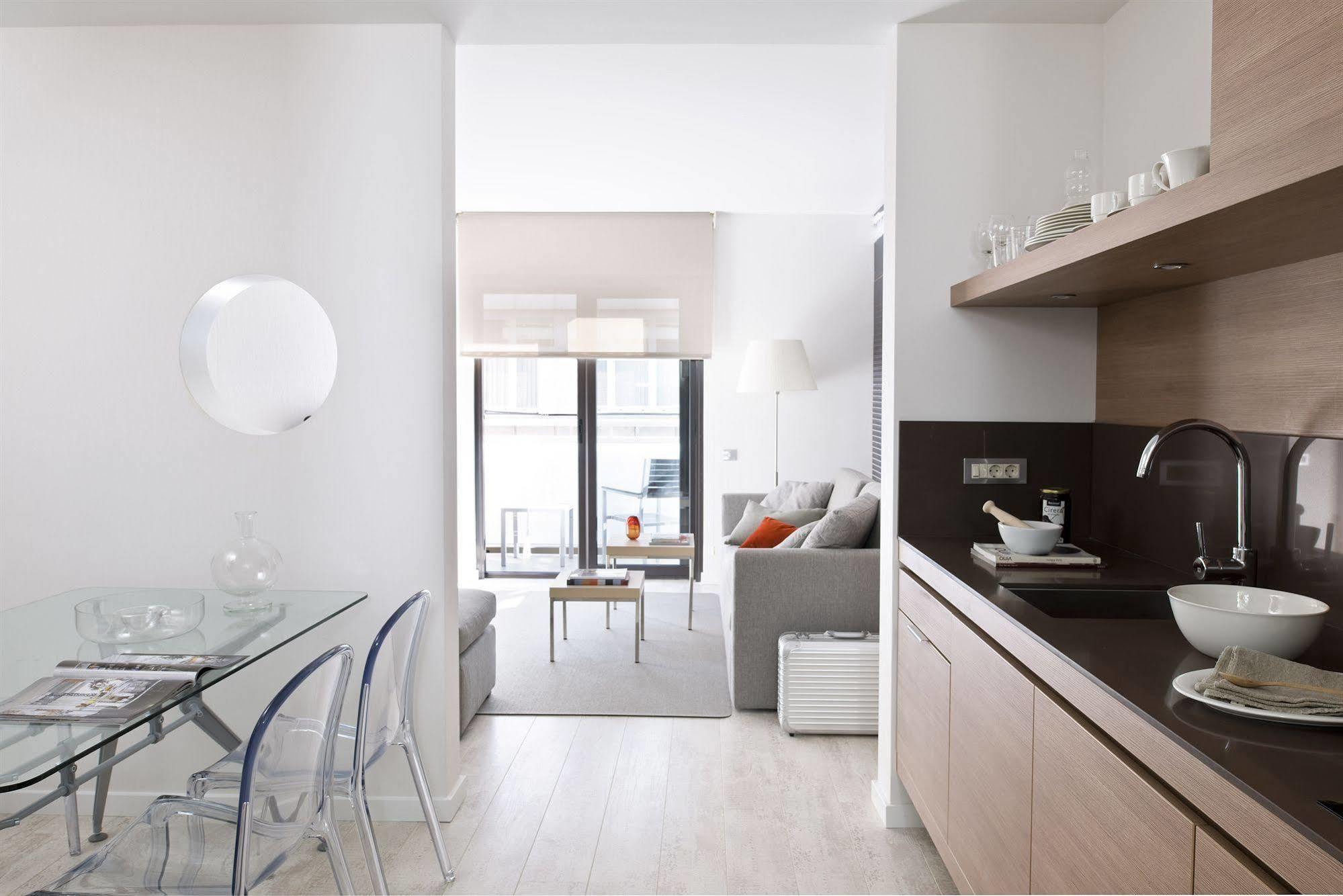 Eric Voekel Boutique Apartments - Bcn Suites Барселона Экстерьер фото